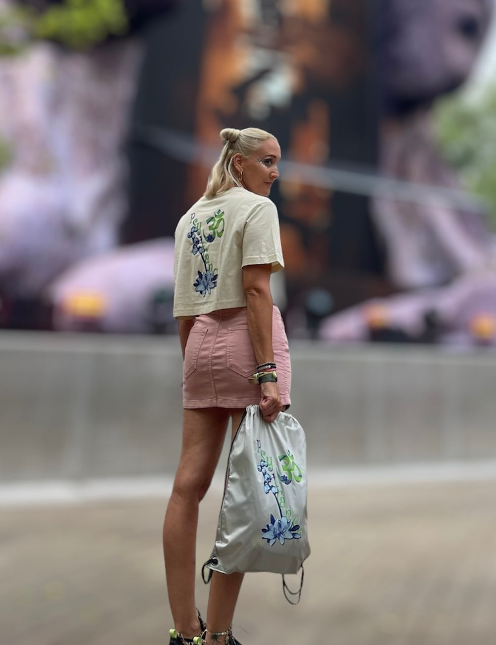 Oversized Crop-Top Sand